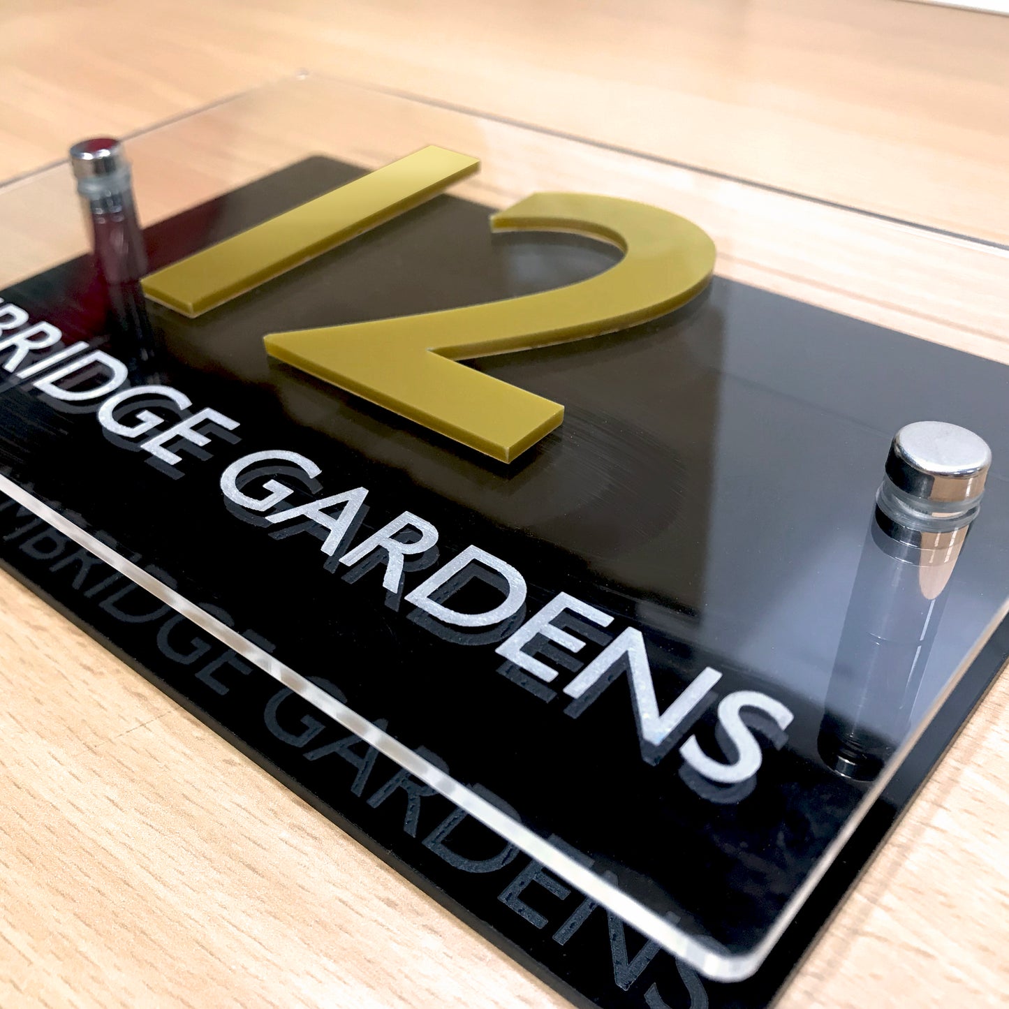 Claro Dual Door Sign with Raised Number & Etched Street Name 15 x 21cm